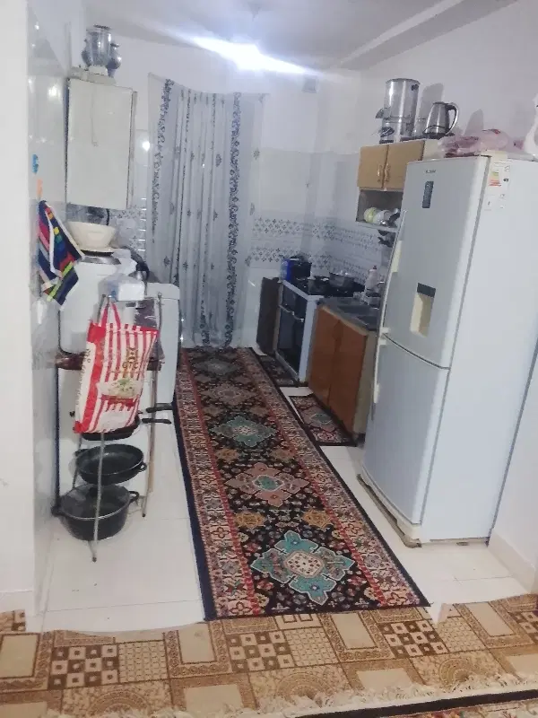 خانه ویلایی دربست پارکینگ داره حیات داره