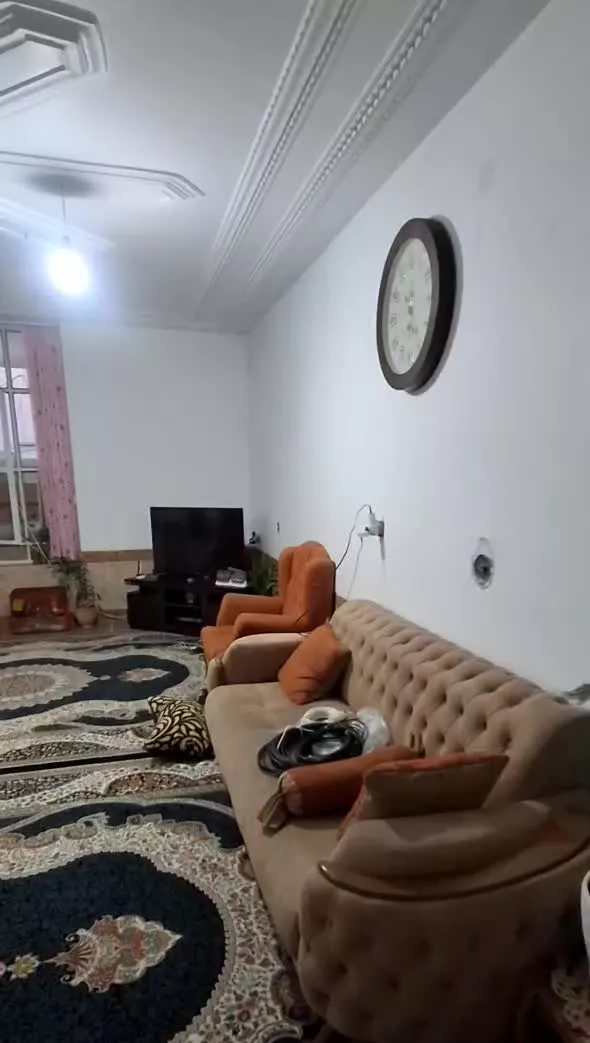 فروش طبقه دوم تک خواب با نقشه فوق العاده