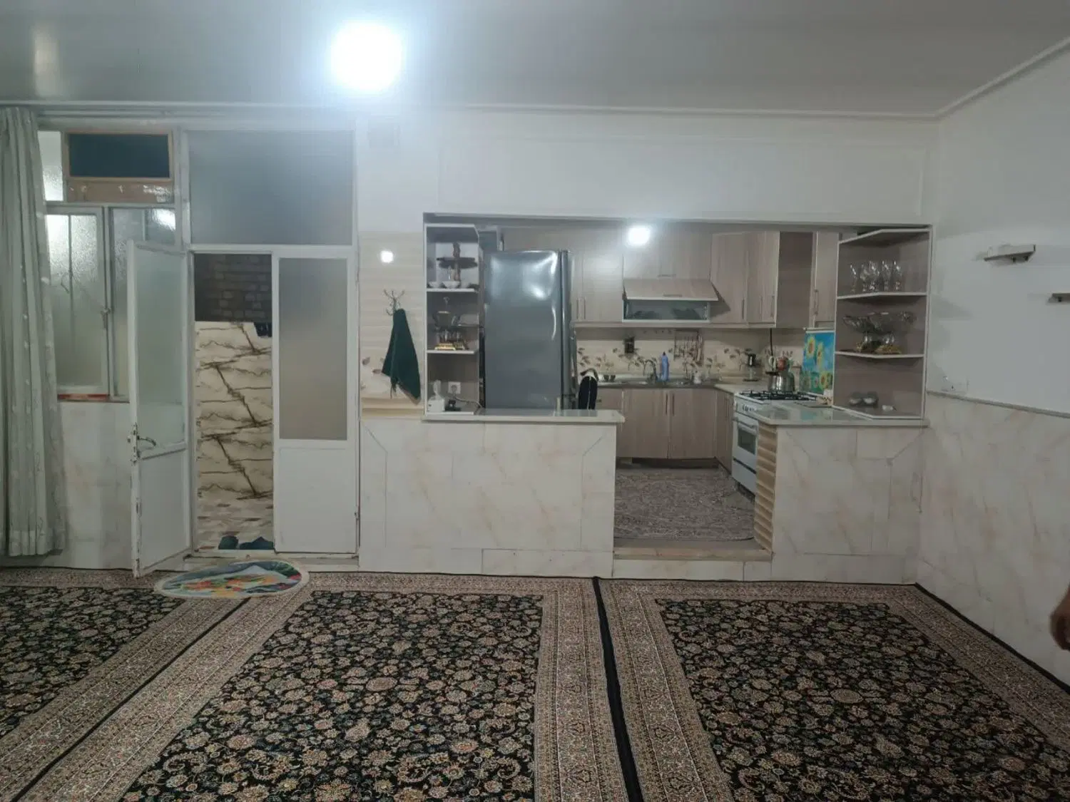 اجاره خانه پشت بیمارستان شهدا