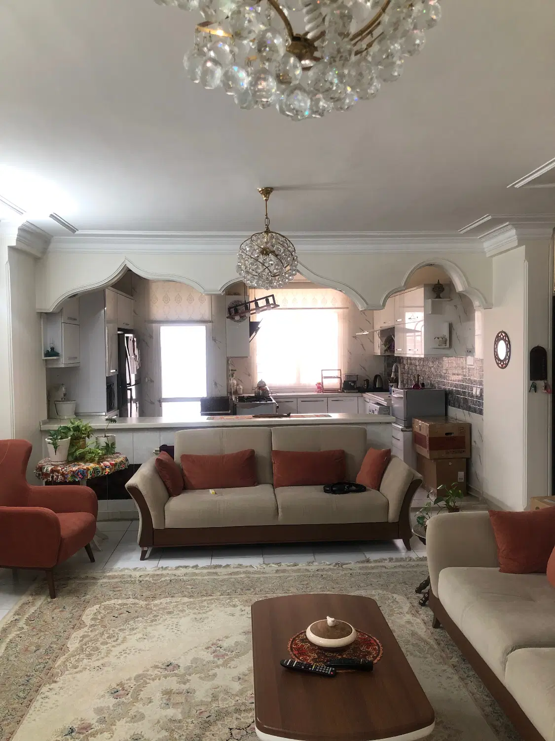 ۹۰ متر، تهرانپارس غربی، اردیبهشت
