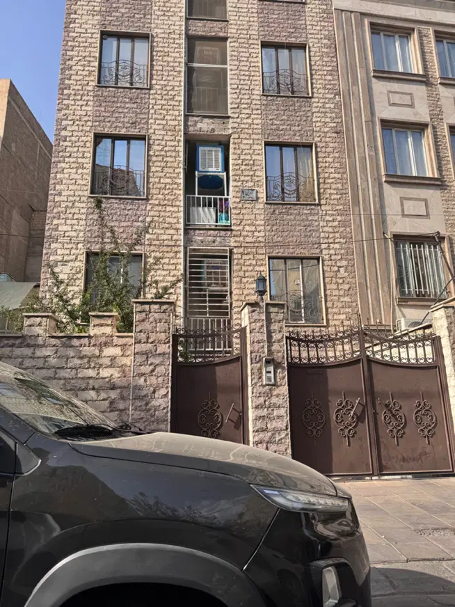اپارتمان ۹۰ متر تخلیه