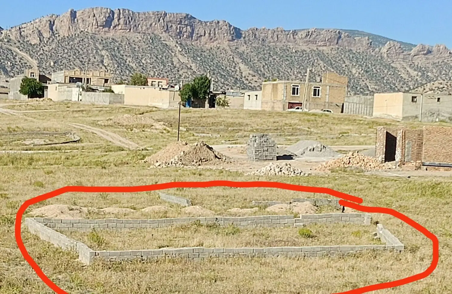 زمین چوار