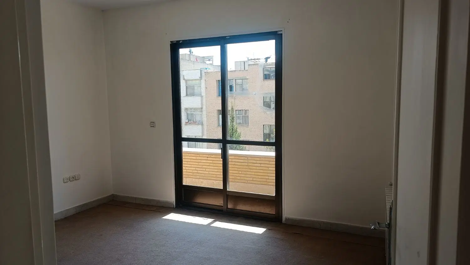 آپارتمان ۸۱ متر رهن و اجاره