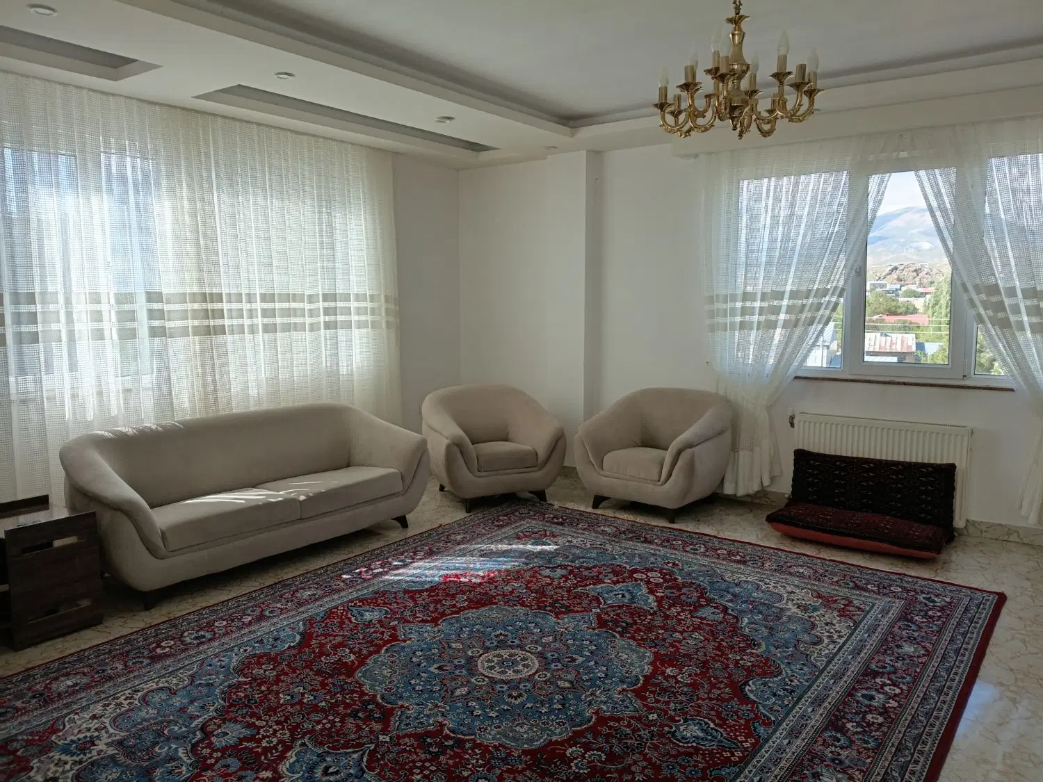 رهن و اجاره واحد ۸۰ متری