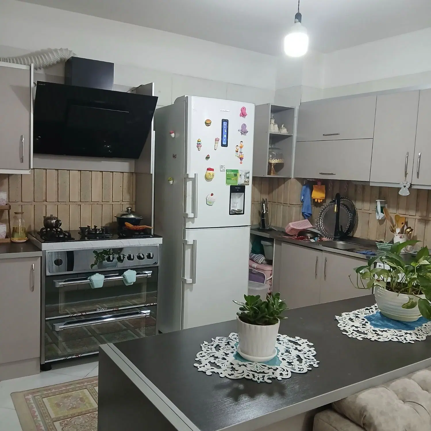 شمس تبریزی_تاپ لوکیشن_نزدیک قلب شهر_شیک