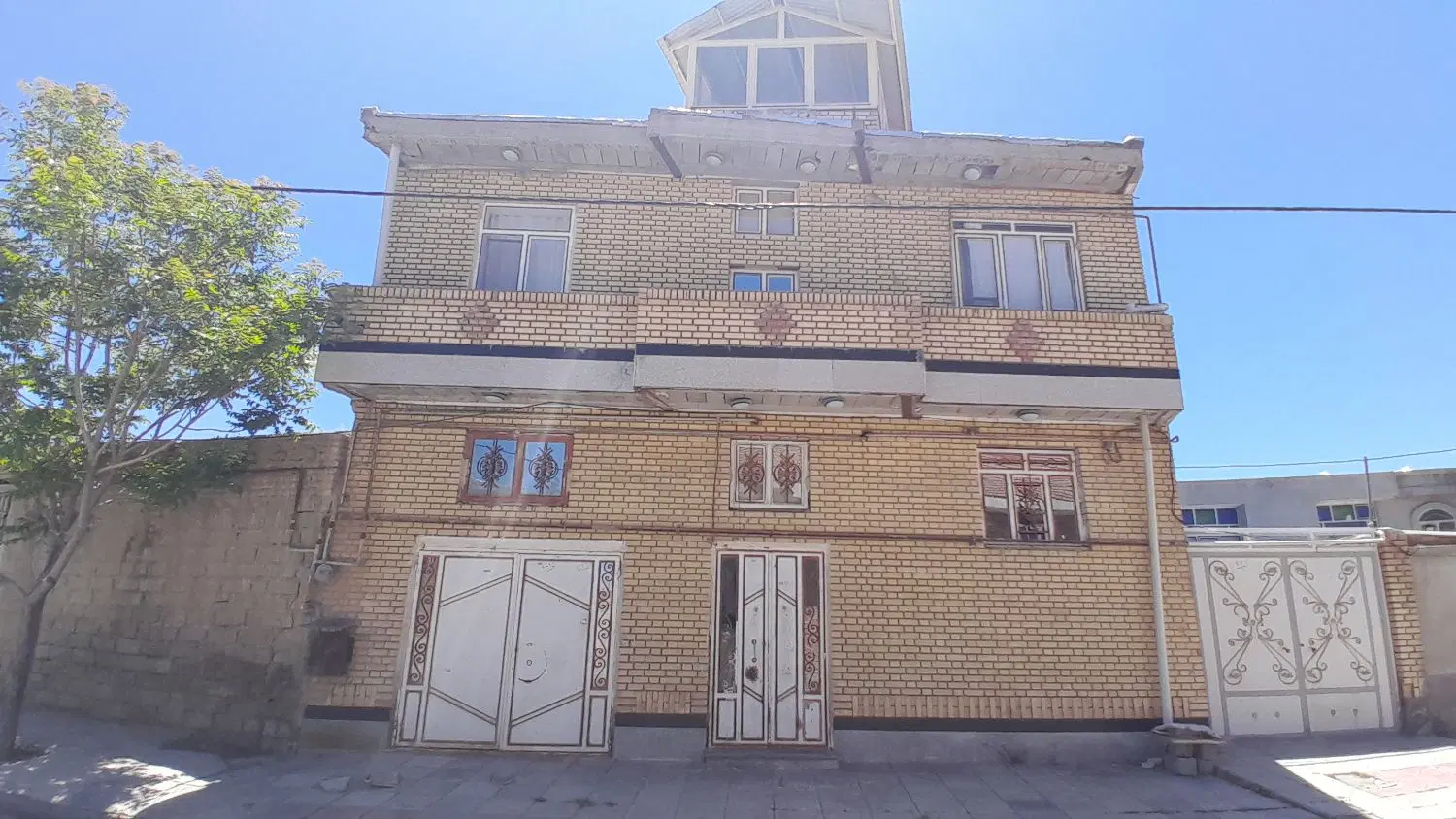فروش خانه مسکونی