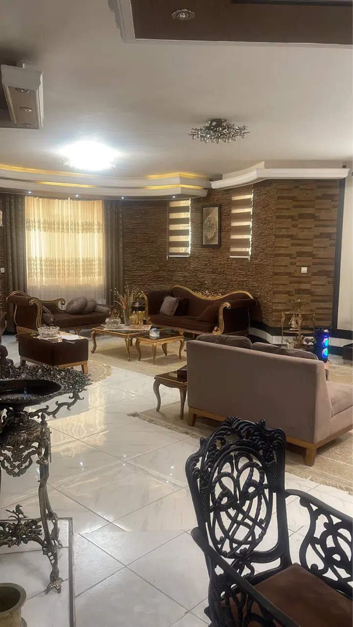 فروش منزل مسکونی زیمنس گویم