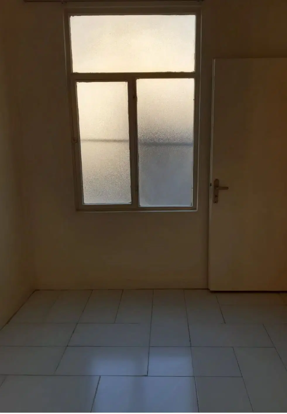 آپارتمان _پارکینگ موتور_دسترسی راحت به یادگار