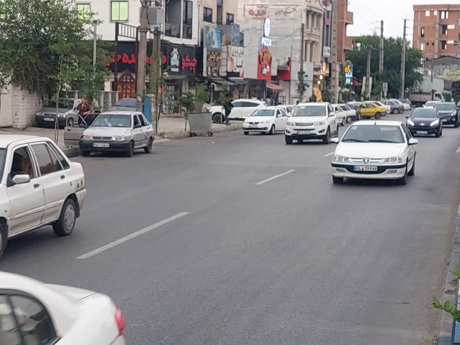 اجاره مغازه تجاری برجاده اصلی
