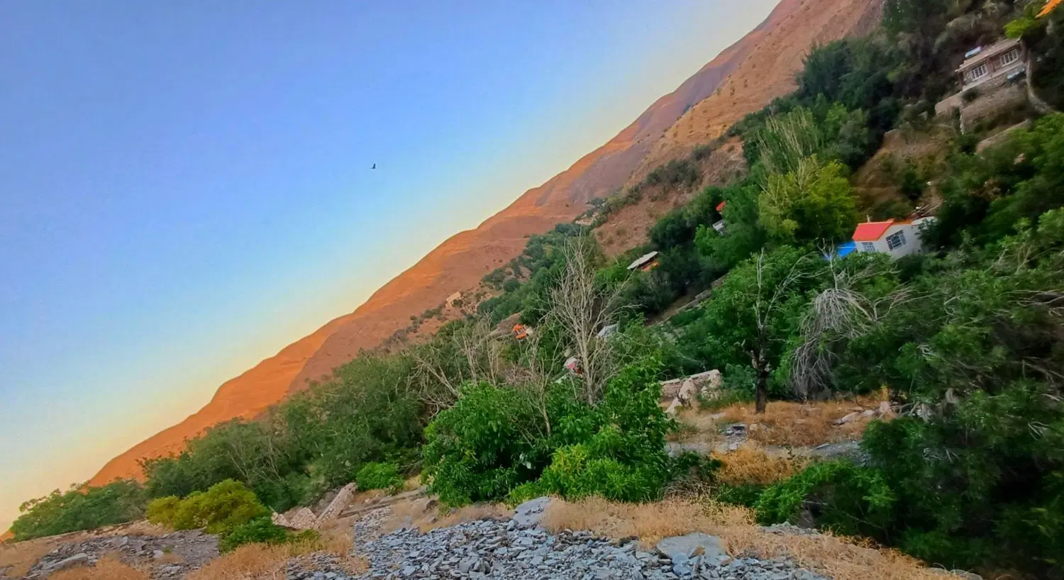 زمین ابرده ۵۰۰ متر