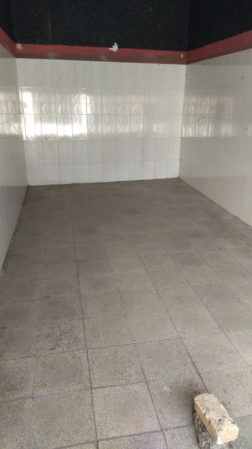 مغازه 20متری تمیز حکمت اباد