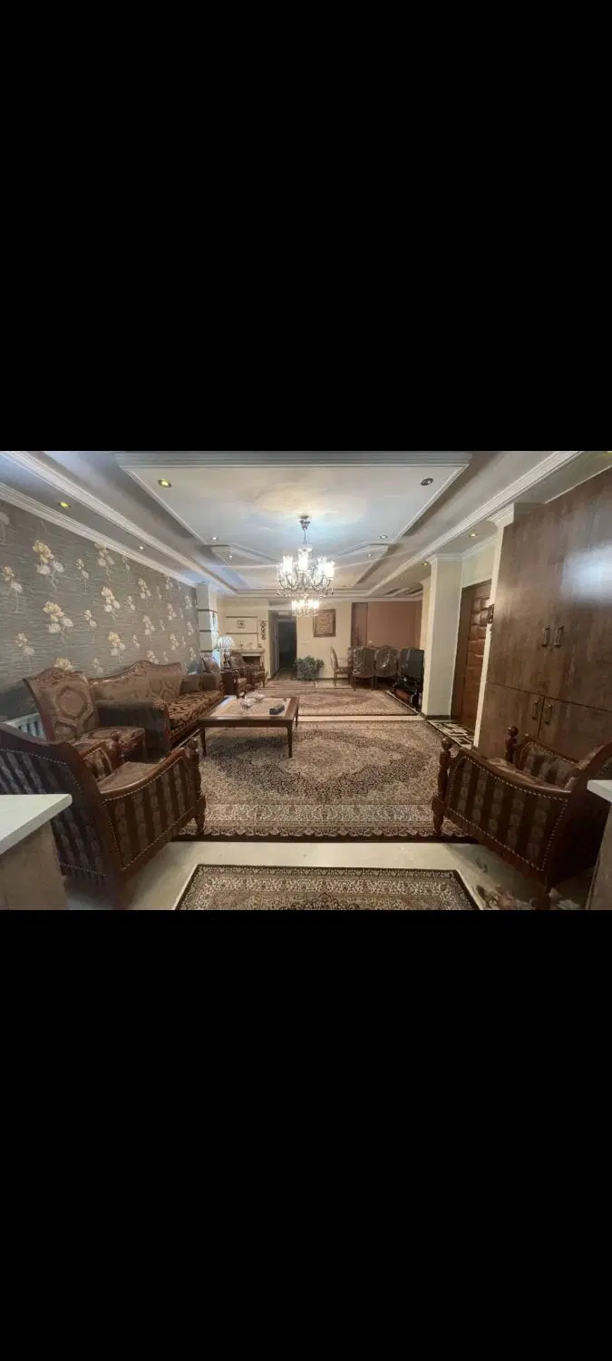 پیامبر غربی 102 متری