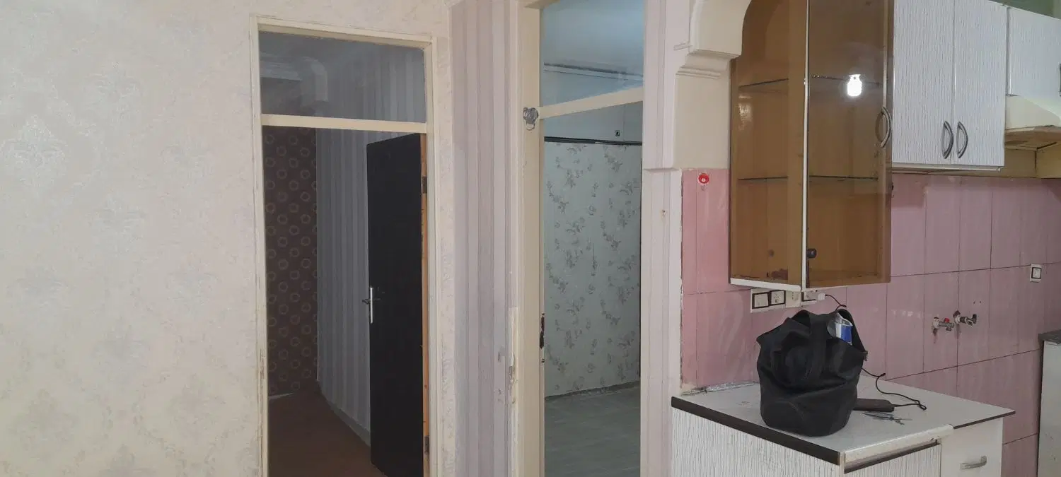 ملک ۹۰ متری اجاره ای  مستقل کوچه صباغی فاخته