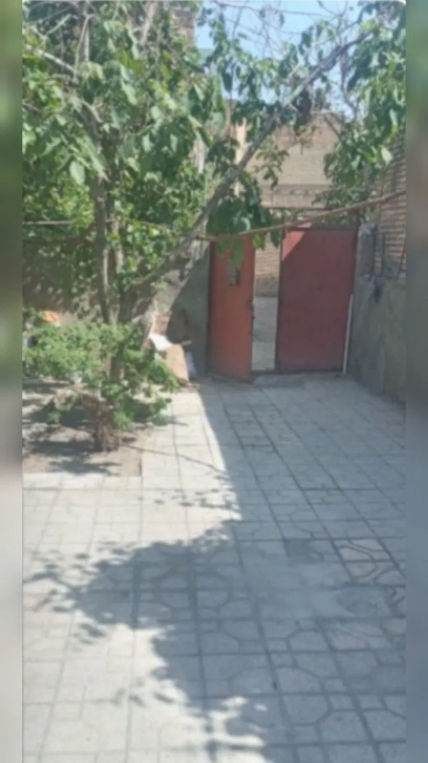 خونه ی ویلایی و مخصوص ساخت و ساز