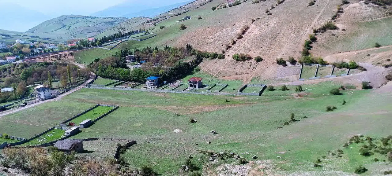 زمین سند دار