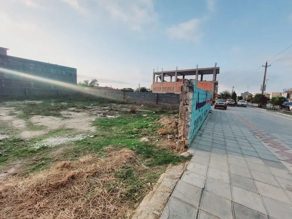 ۸۴۰ متر زمین تجاری مسکونی