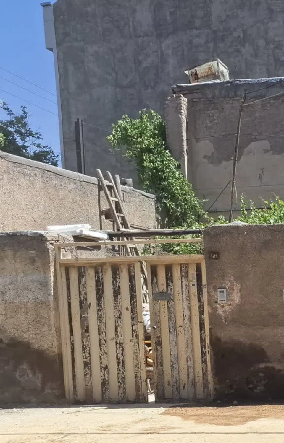 واحد مسکونی طبقه +1 یک خواب