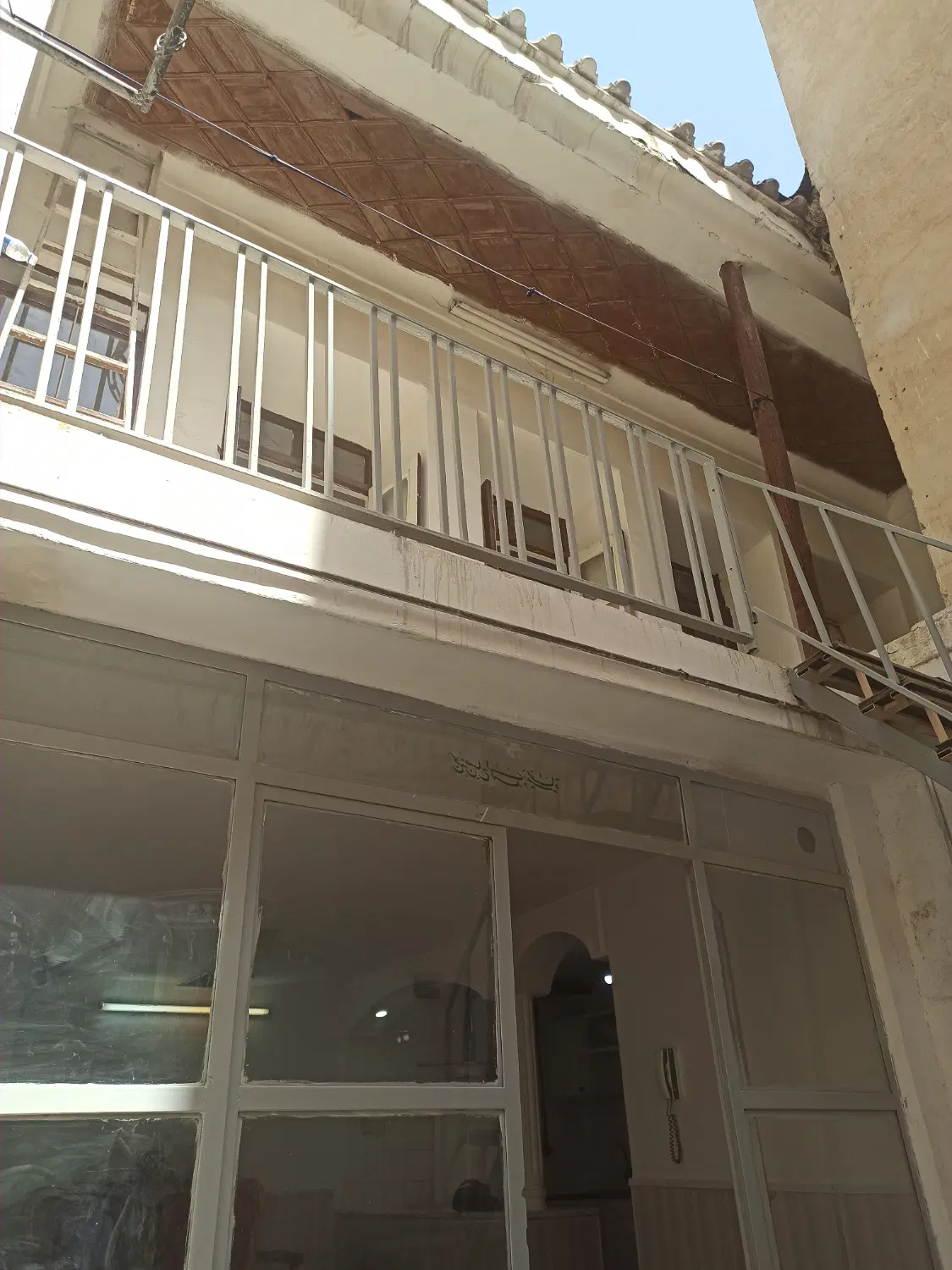 منزل خوش قیمت مسکونی تلفیق سنتی ومدرن مرکزاصفهان