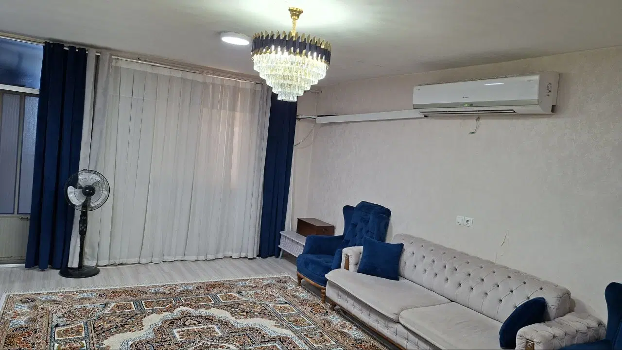 آپارتمان ۹۰ متری فاز ۷