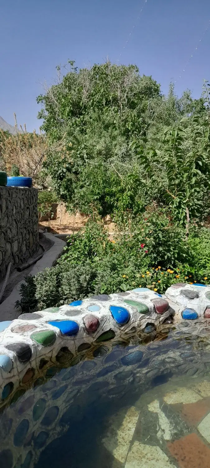 خانه باغ ده بالا