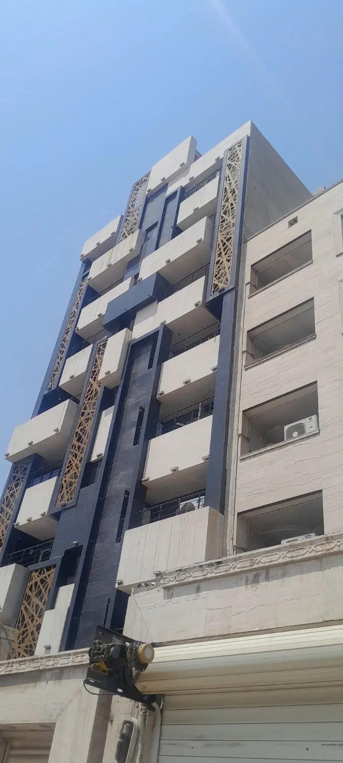 آپارتمان باهنر 95متر (فروشی)