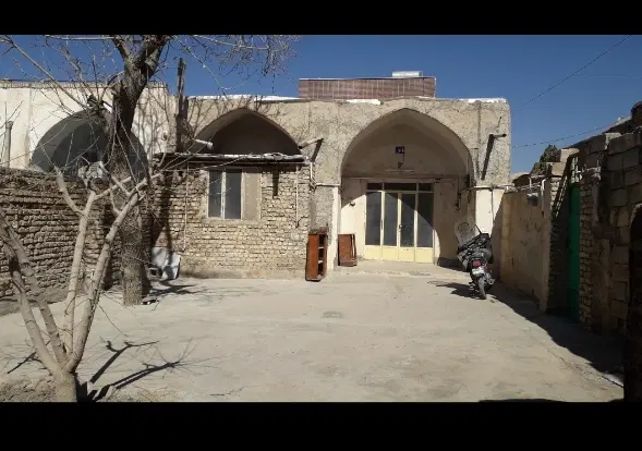 خانه طاق چشمه ای ۲۰۰ متری
