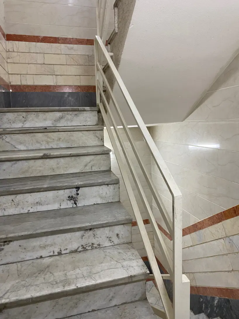 واحد ۷۰ متری شاخه اصلی