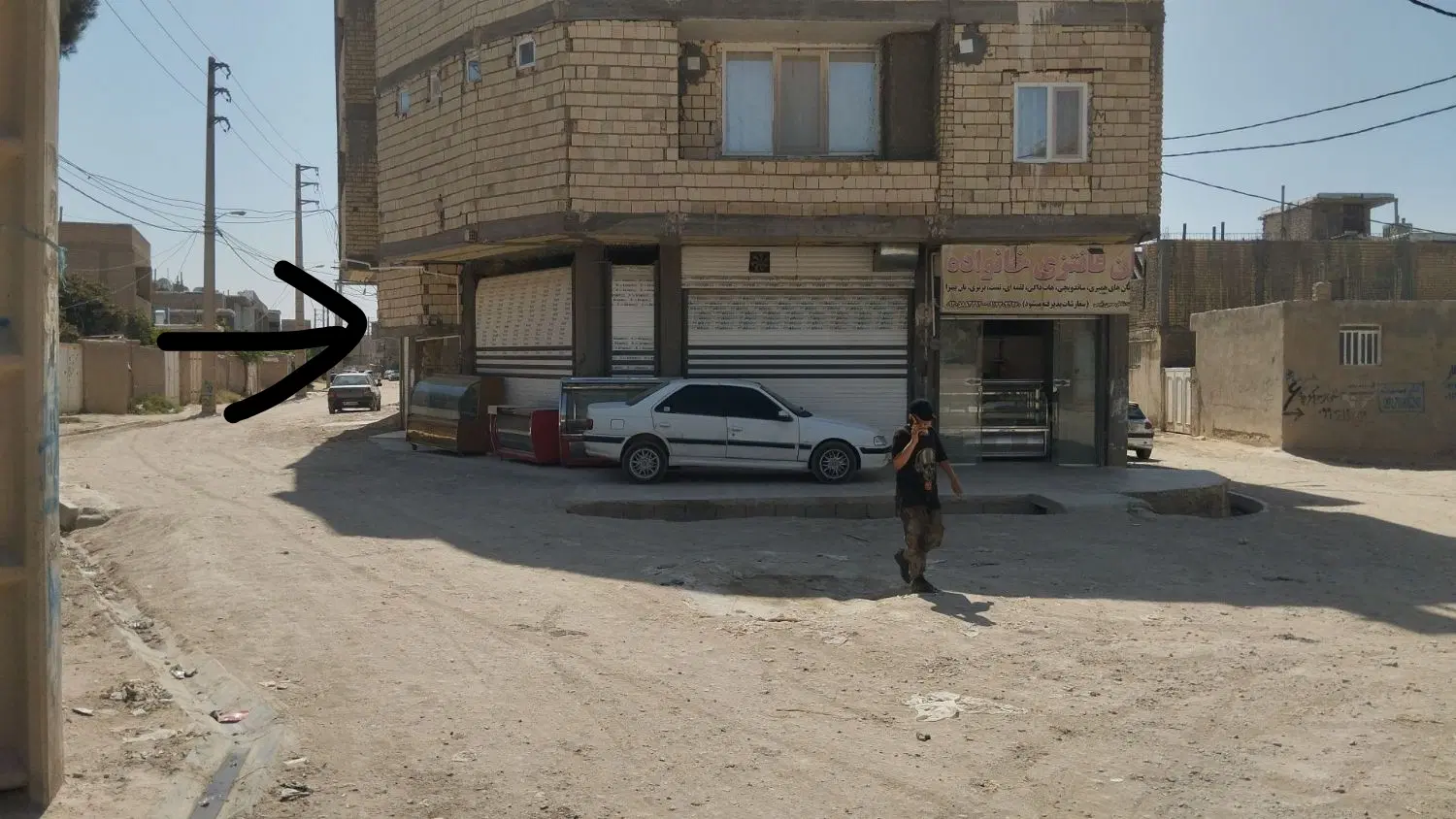 مغازه سی متری کرونی کوچه سه