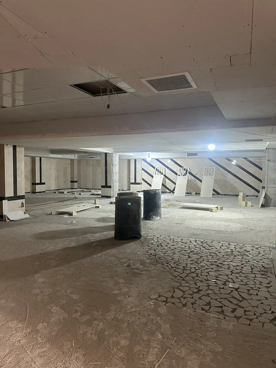 آپارتمان لوکس و خوش نقشه گلستان 6