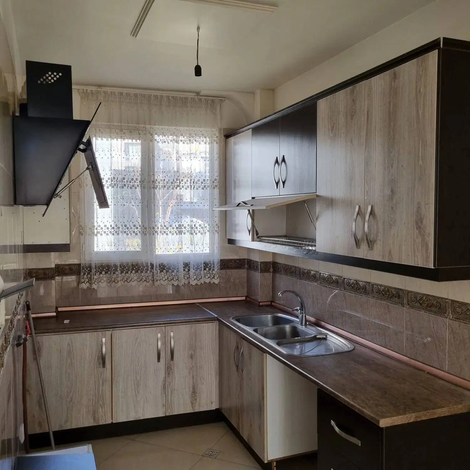 56 متر در ظفر تک واحدی با کلیه امکانات