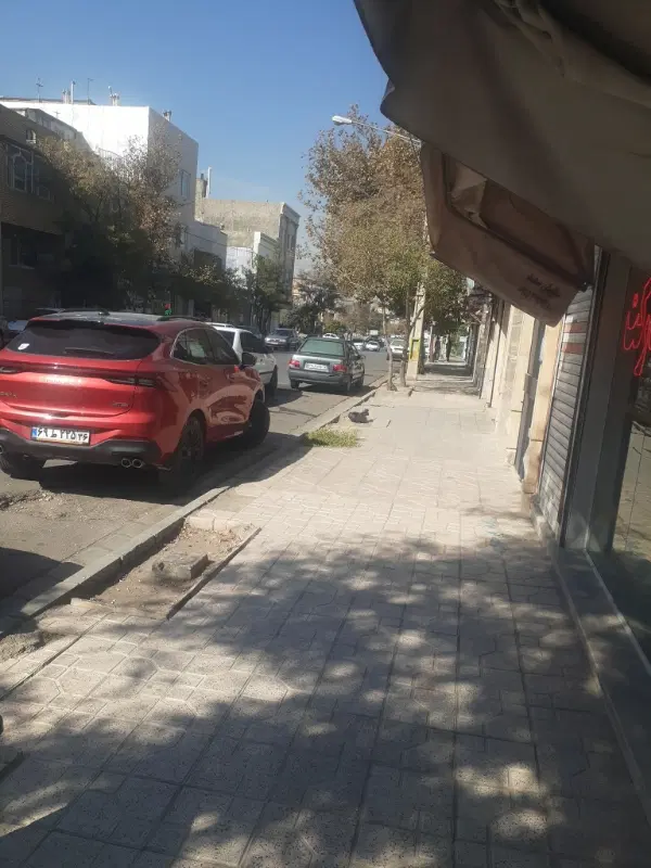 مغازه ۴۰ متری سرافزان