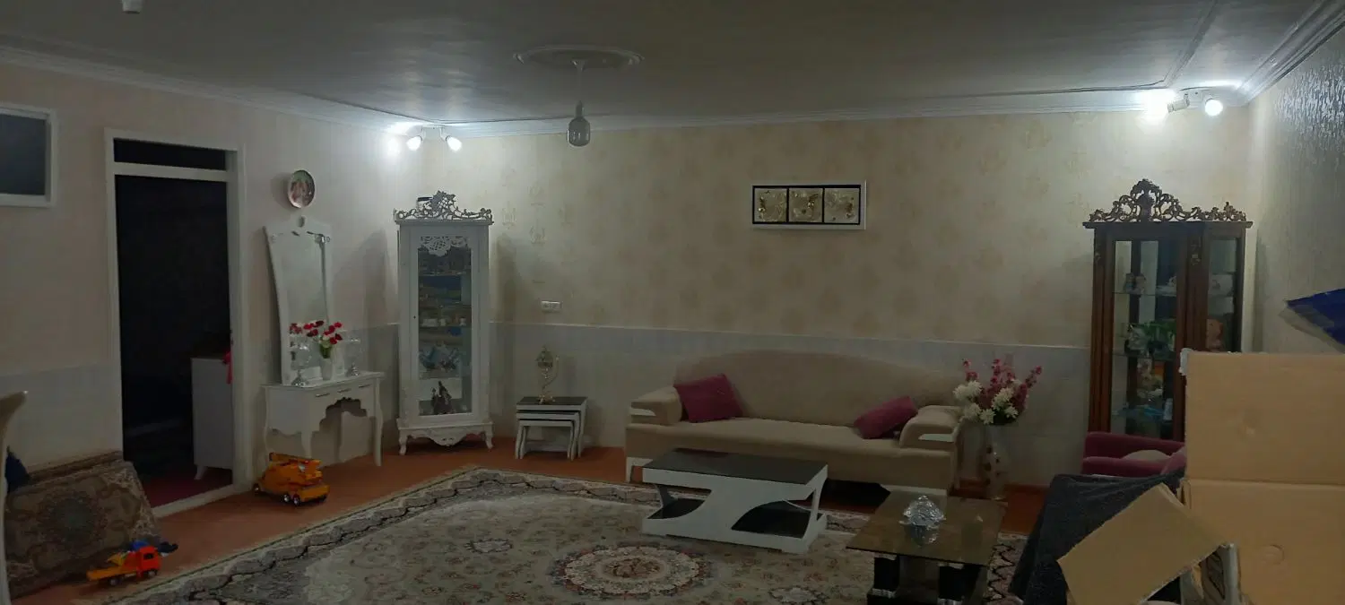 فروش خانه دو طبقه مرکز شهر