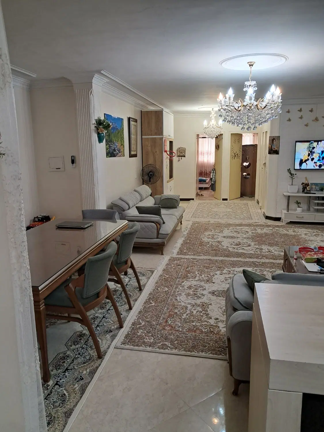 ۹۰ متر دوخوابه خیابان کاج