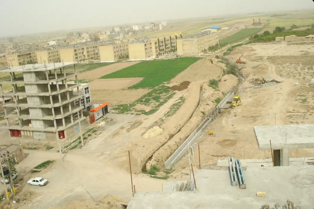 زمین مسکونی