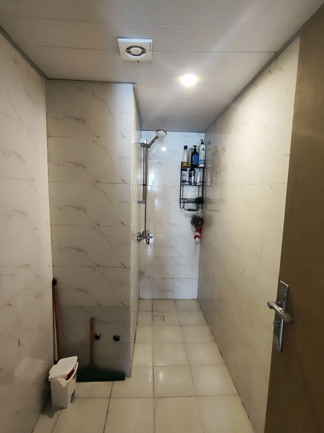 آپارتمان دو خوابه_کیسون_انباری دار