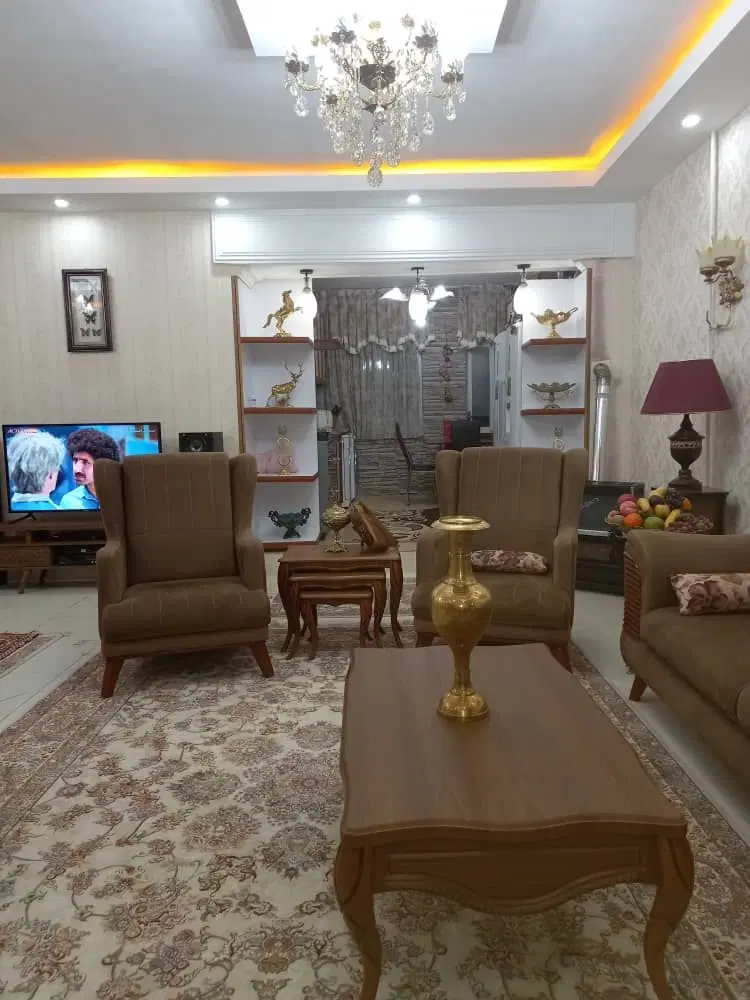 اپارتمان 100متری جای دو پارکینگ 3واحده