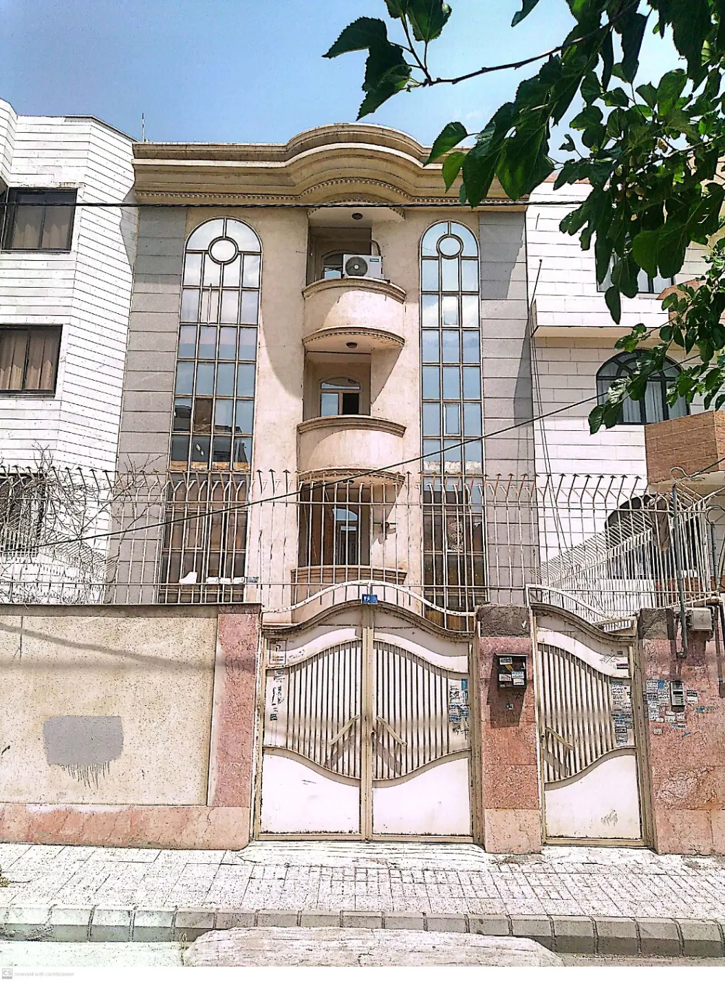 فروش آپارتمان ۱۱۸ متر در اول امامیه