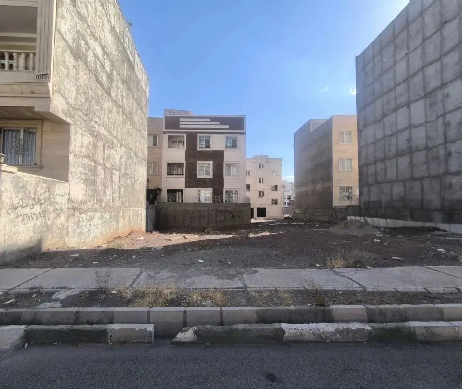 زمین در فاز۳ پرند