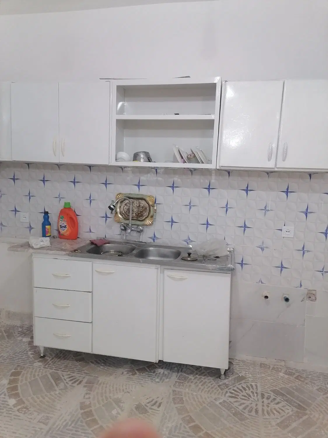 خونه ۱۰۰متری ماشین رورسالت