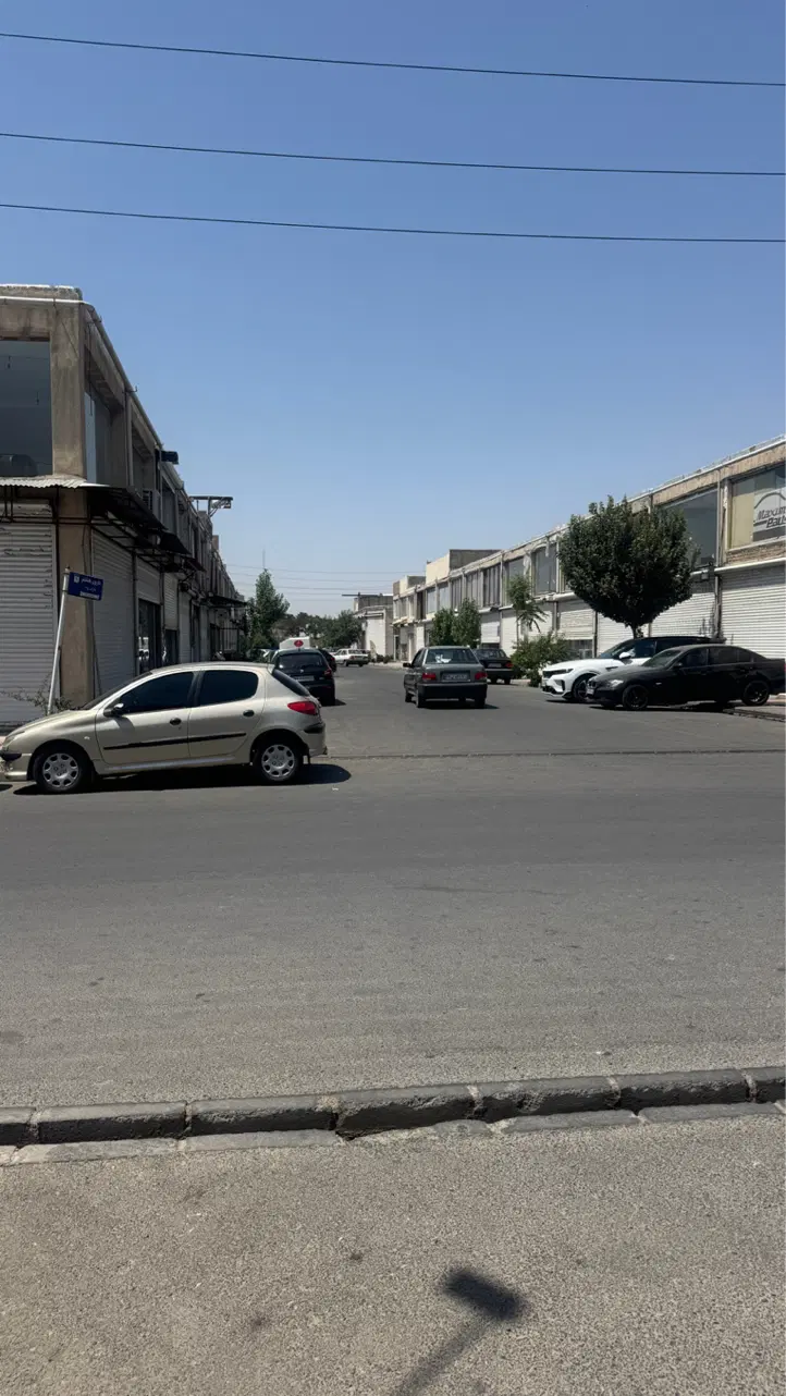 فروش مغازه ۶۴ متری
