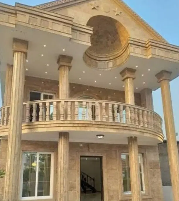 84 متری مدرس