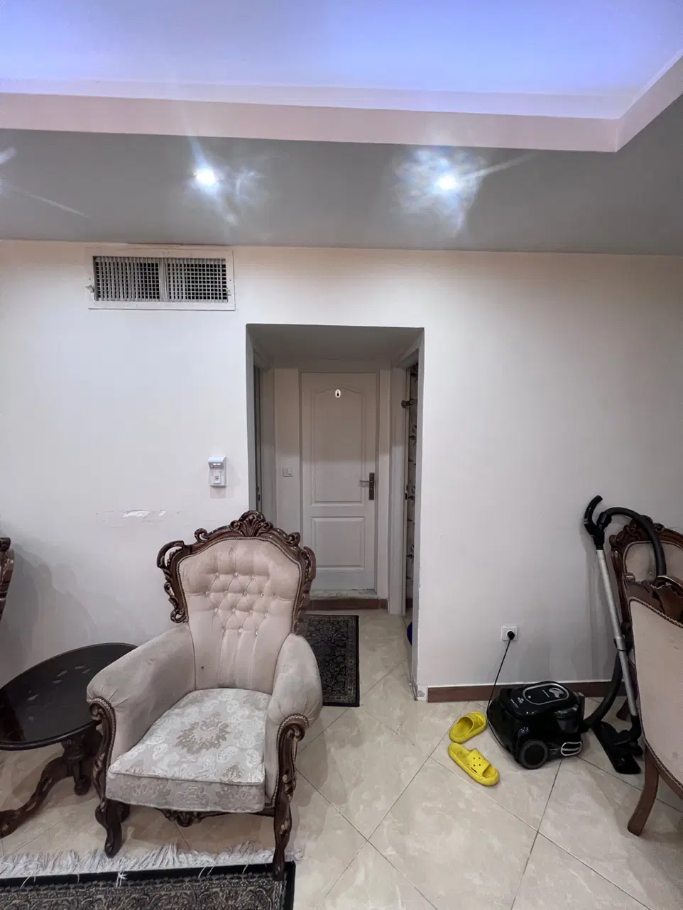 واحد آپارتمان 110 متری شاخه اصلی فردیس کرج