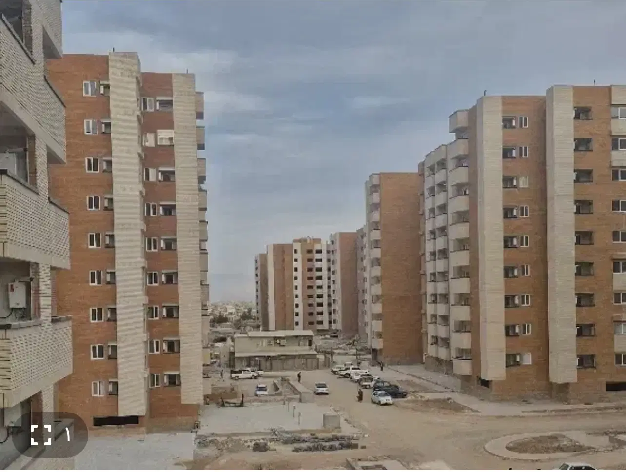 ا‌پارتمان اندیشه آزادشهر
