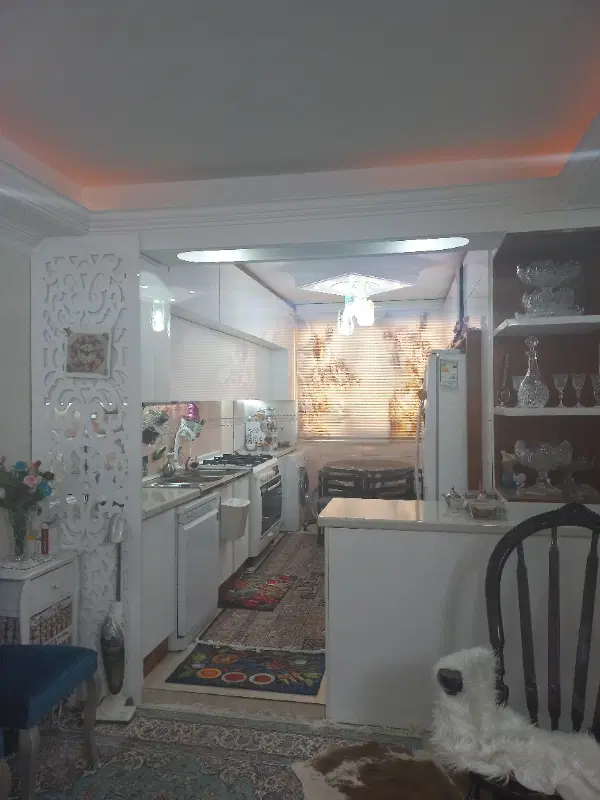 آپارتمان ۸۳ متری دوکله
