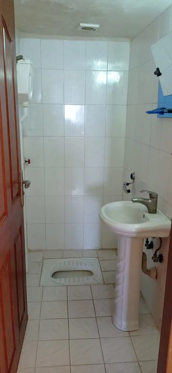 آپارتمان تک واحدی،