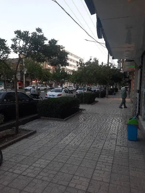 ۲۵متر مغازه_حاشیه شهید کریمی_شیک