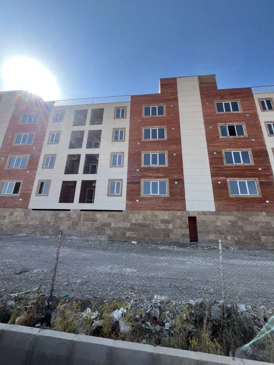 مسکن ملی نیک پی سرای ایرانیان