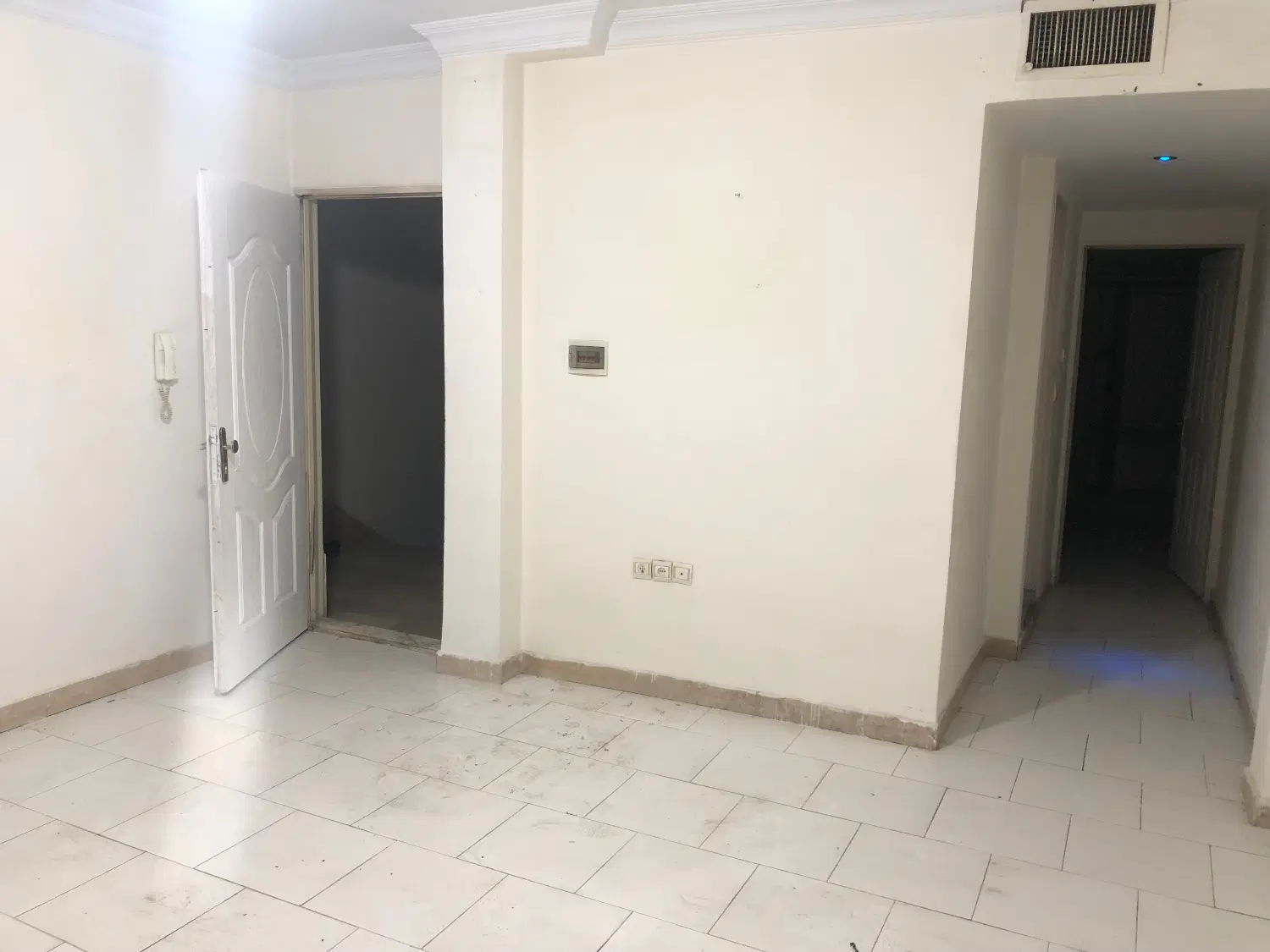 آپارتمان اجاره پارکینگ دار حاج منصور نیروهایی