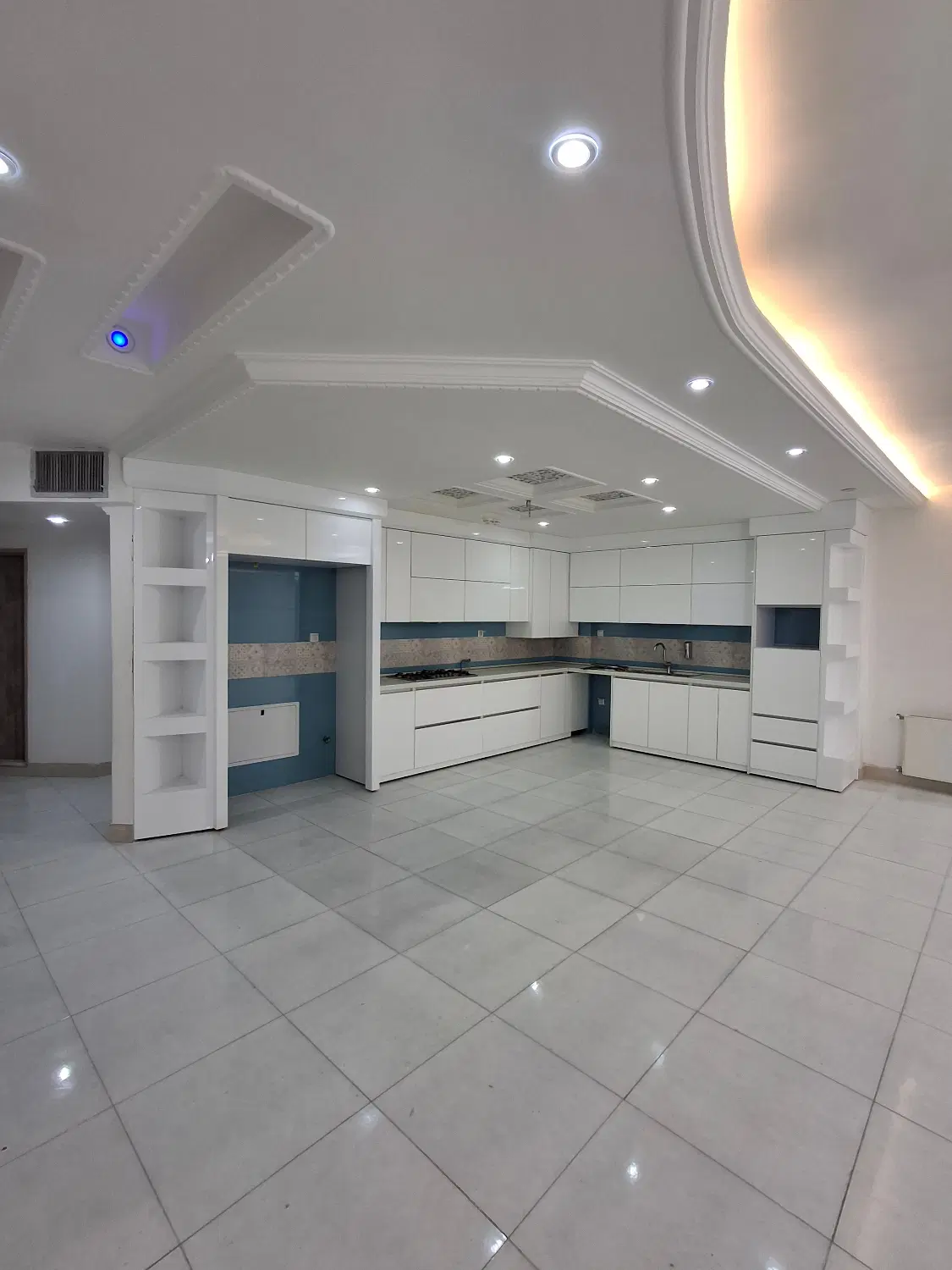 فروش ملک حاشیه رازی