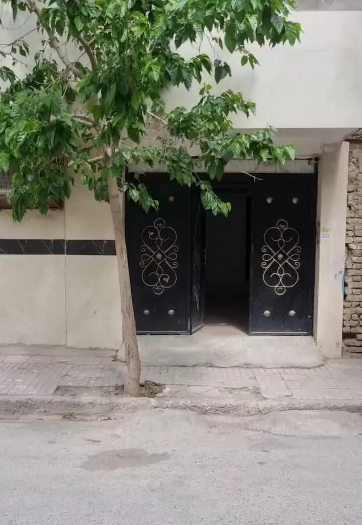 همکف ۱۳۲ متری با پارکینگ اختصاصی